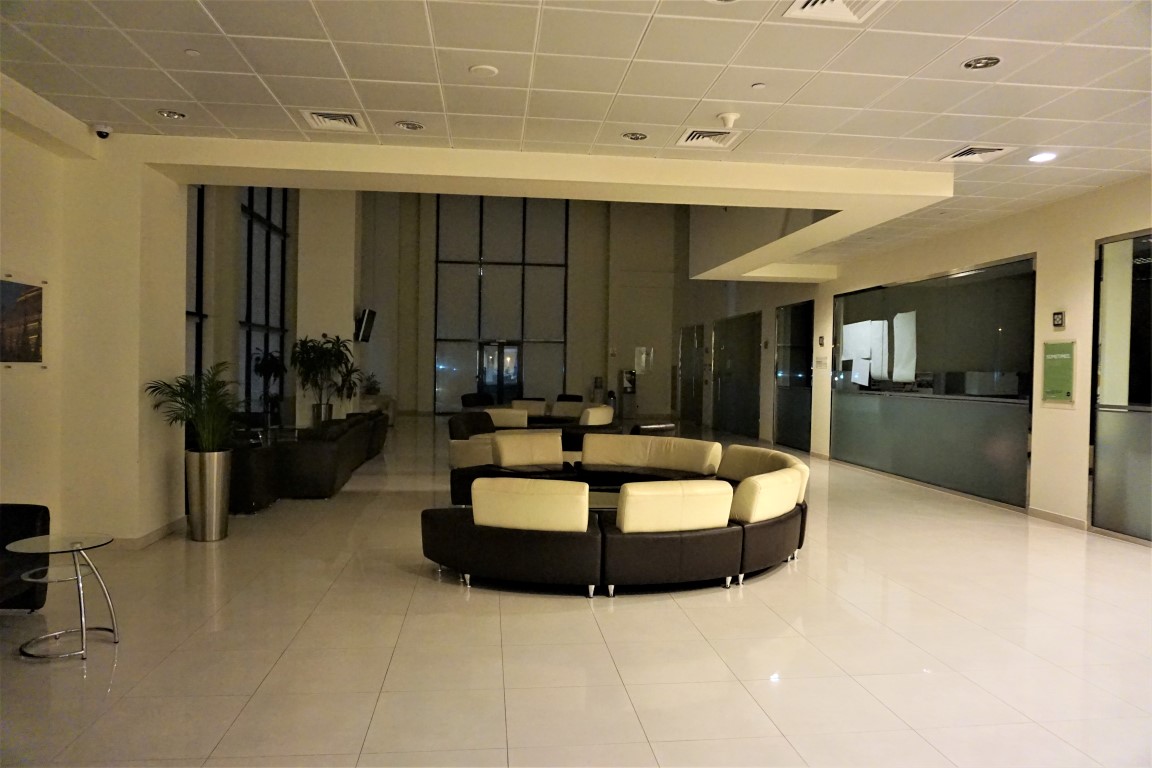 Foyer, Middle East Learning Center, Abu Dhabi, United Arab Emirates (1)