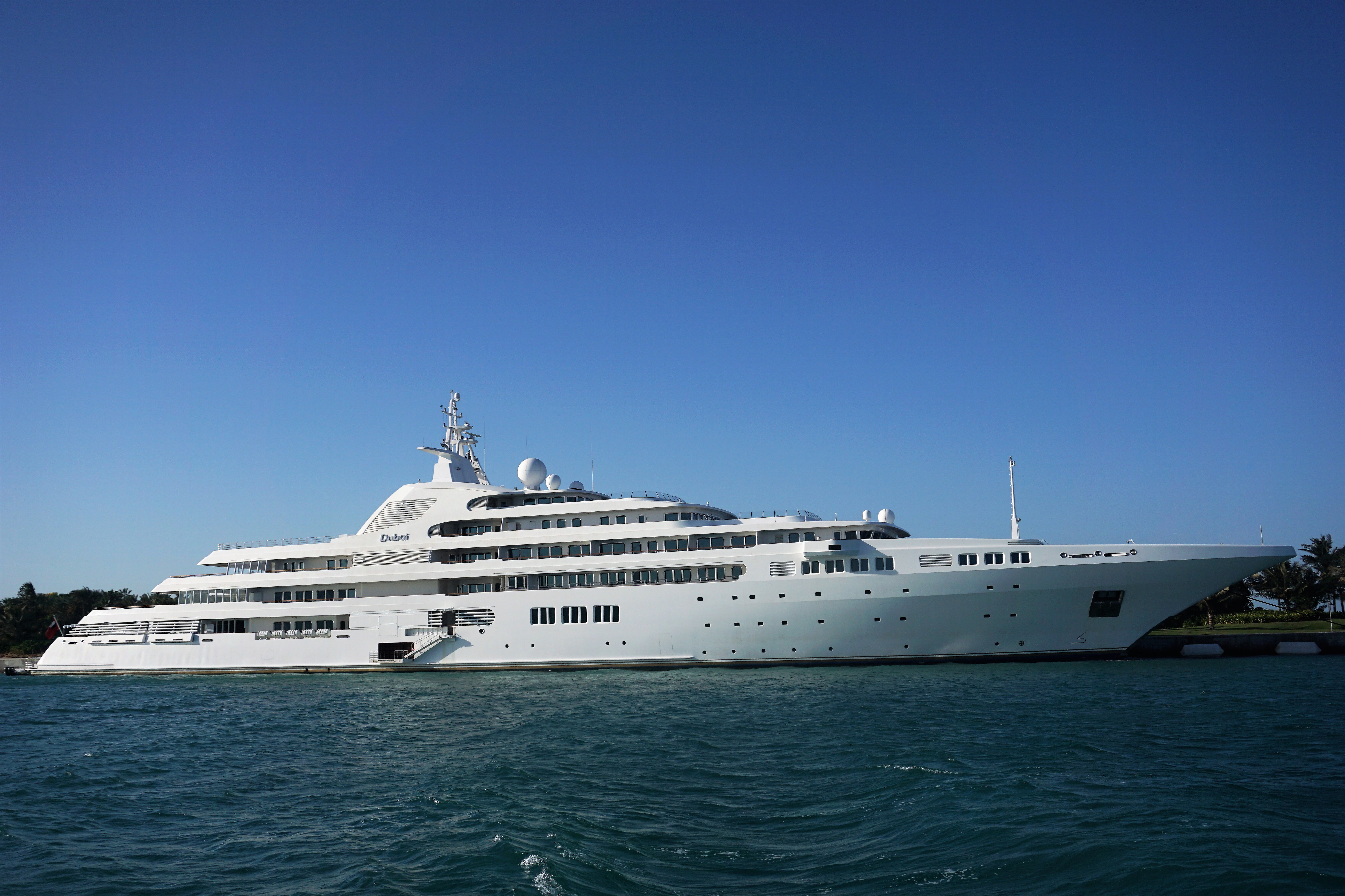 the dubai yacht