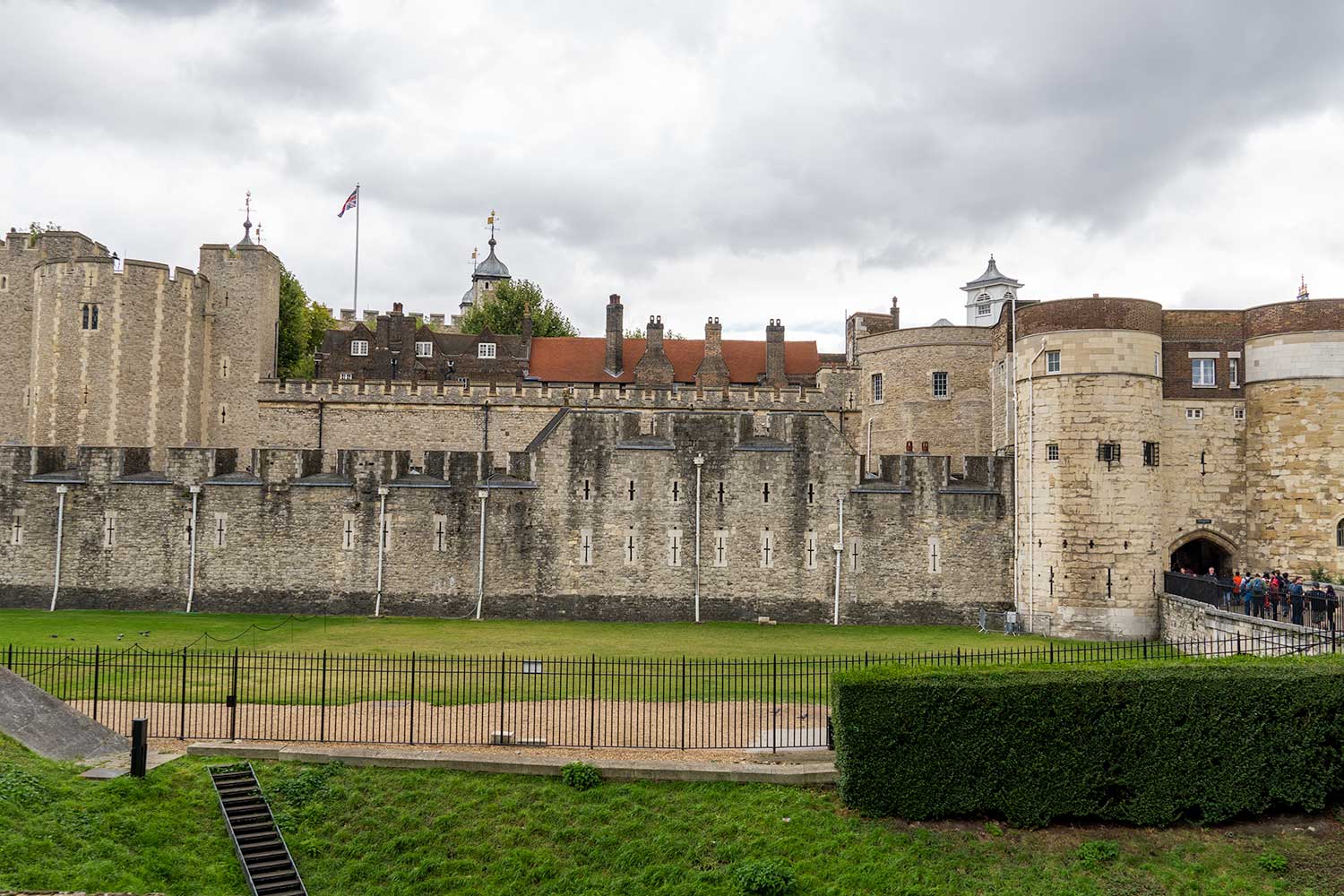 tower of london how to visit